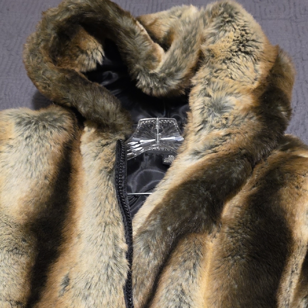 Fabulous Furs Black Faux Fur Coat - Picture 6 of 8